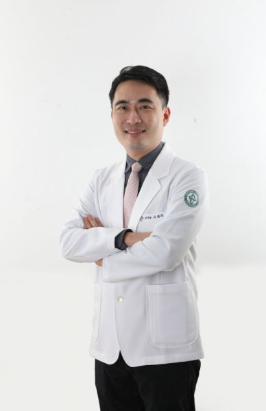 영상 썸네일