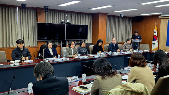 경남 전 학교 '디지털 그루밍' 예방교육 나선다 - 뉴스 썸네일 이미지