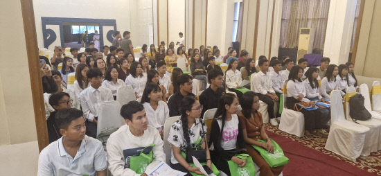 마산대, 미얀마 현지서 외국인 요양보호사 직접 뽑았다 - 뉴스 썸네일 이미지