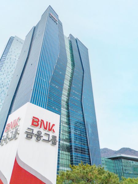 BNK부산은행·경남은행, '퇴직연금 AI 일임 운용 서비스' 출시 - 뉴스 썸네일 이미지