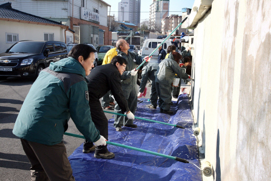 박완수시장 주거개선 봉사